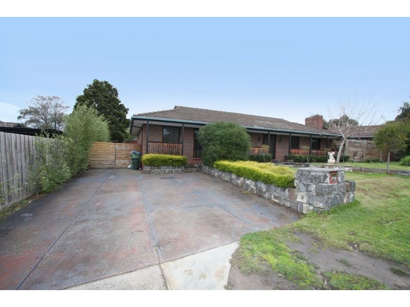 11 Durham Crt, Somerville VIC 3912