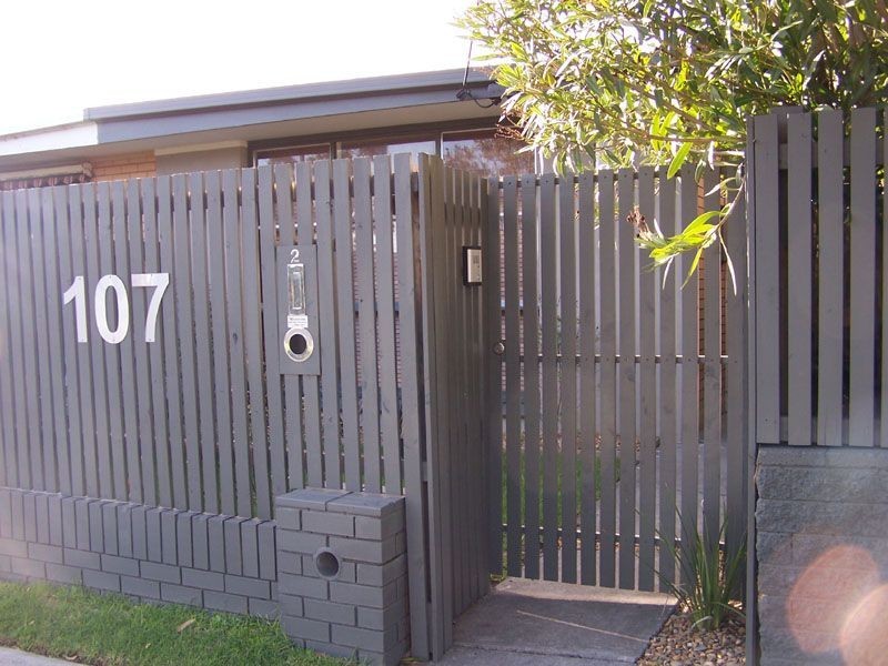 2/107 Dandenong Road East, Frankston VIC 3199