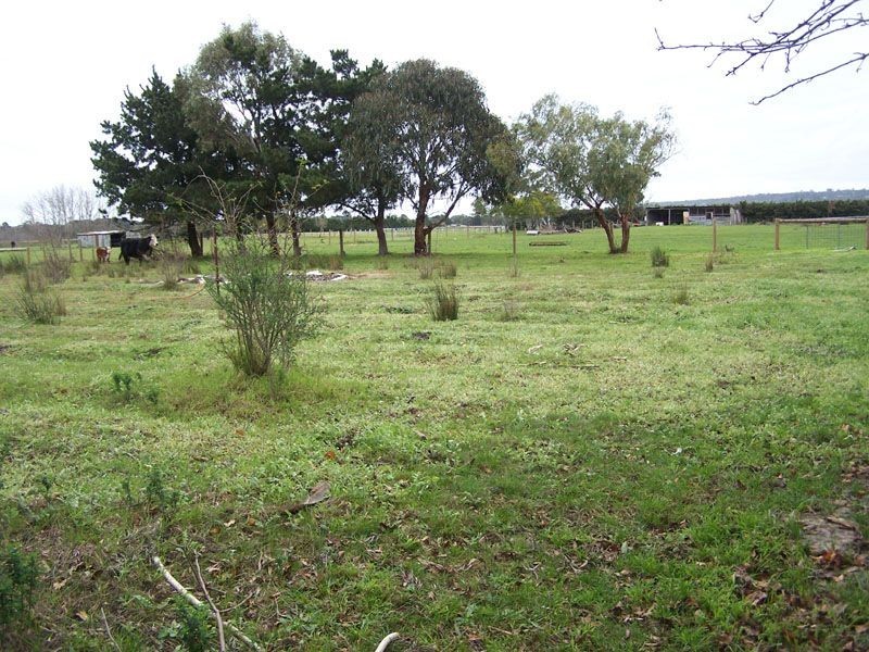 2A Henderson Road, Baxter VIC 3911