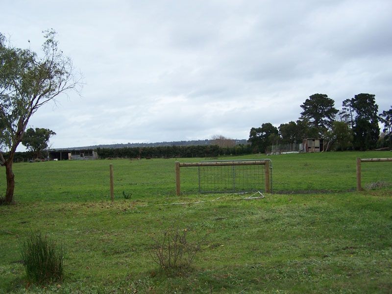 2A Henderson Road, Baxter VIC 3911