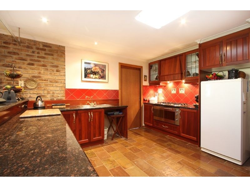 24 Forest Drive, Somerville VIC 3912