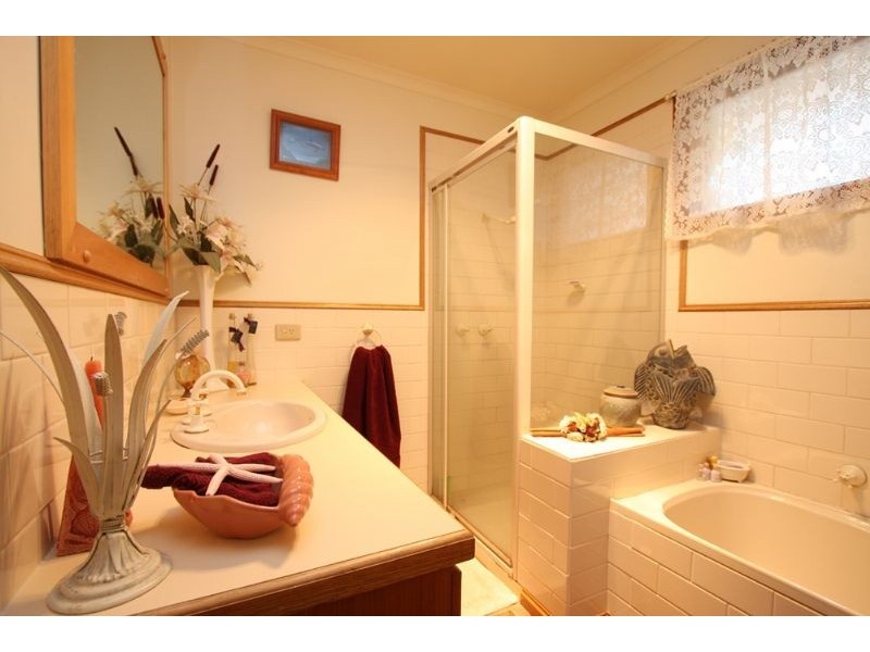 24 Forest Drive, Somerville VIC 3912