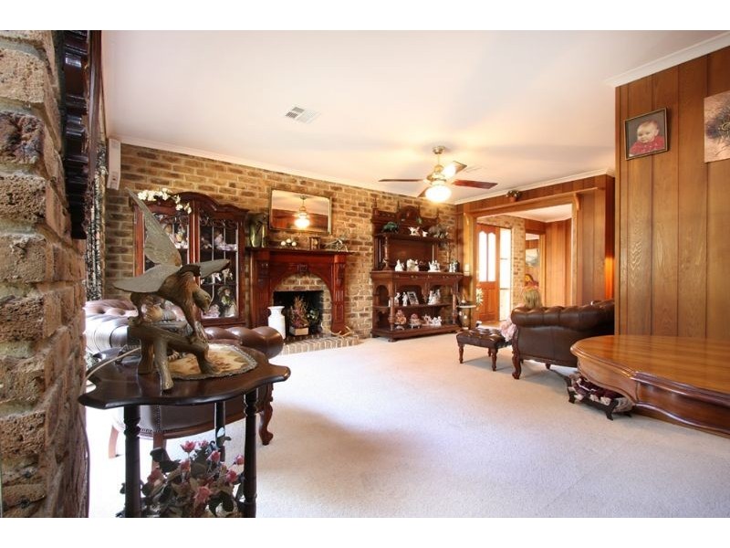 24 Forest Drive, Somerville VIC 3912