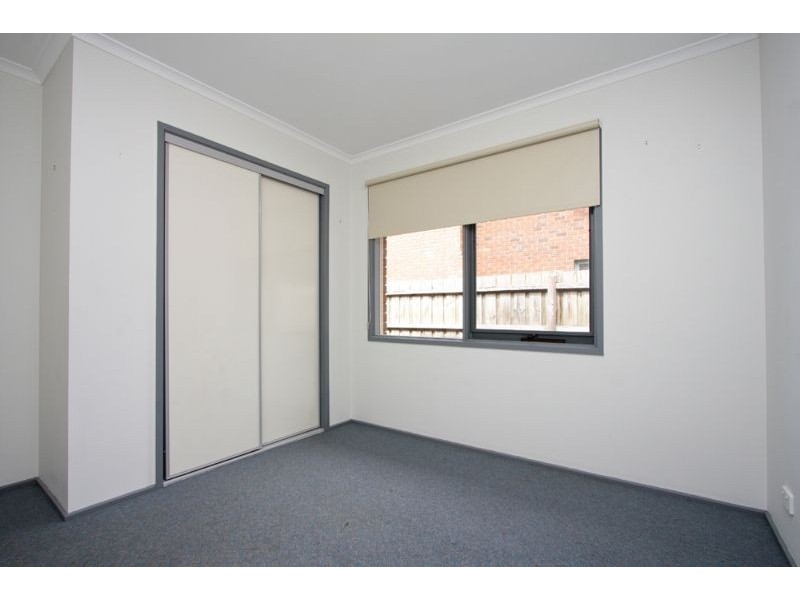 12 Chesterfield Road, Somerville VIC 3912