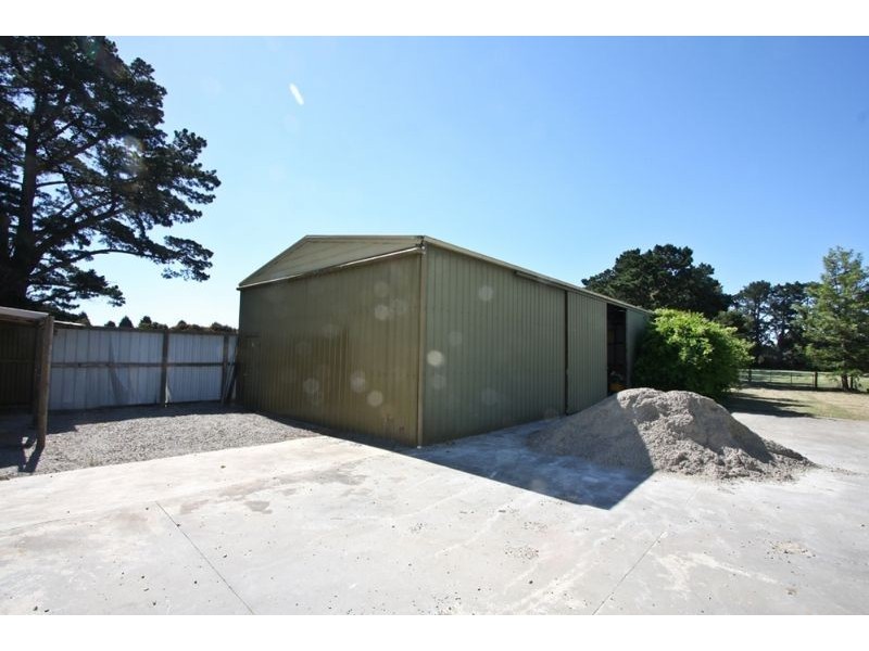 182 Jones Road, Somerville VIC 3912