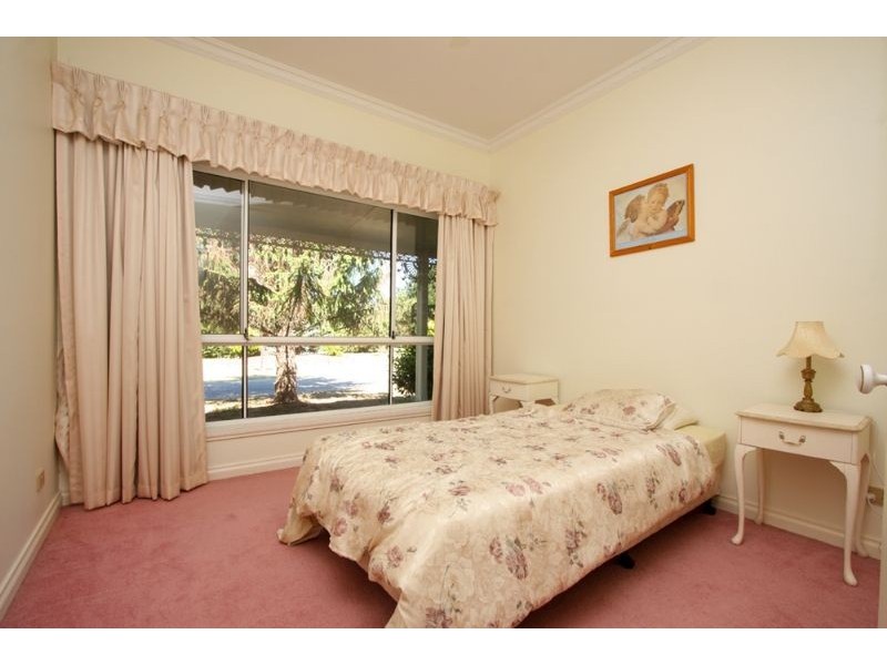 182 Jones Road, Somerville VIC 3912