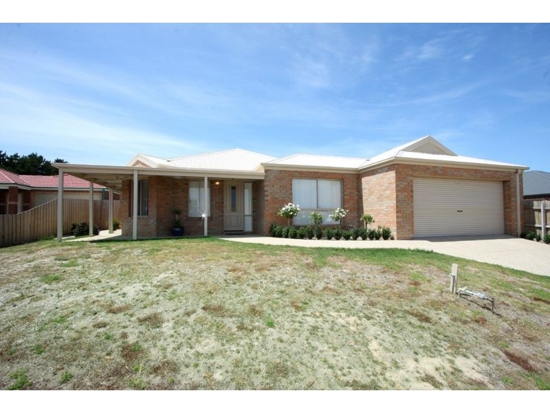 13 Mitch Court, Somerville VIC 3912