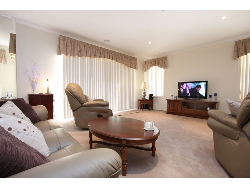 13 Mitch Court, Somerville VIC 3912