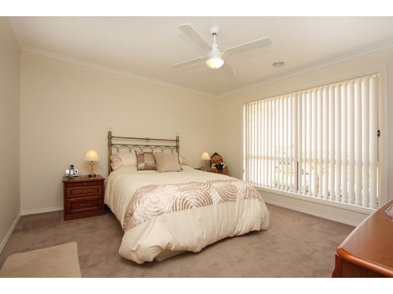 13 Mitch Court, Somerville VIC 3912