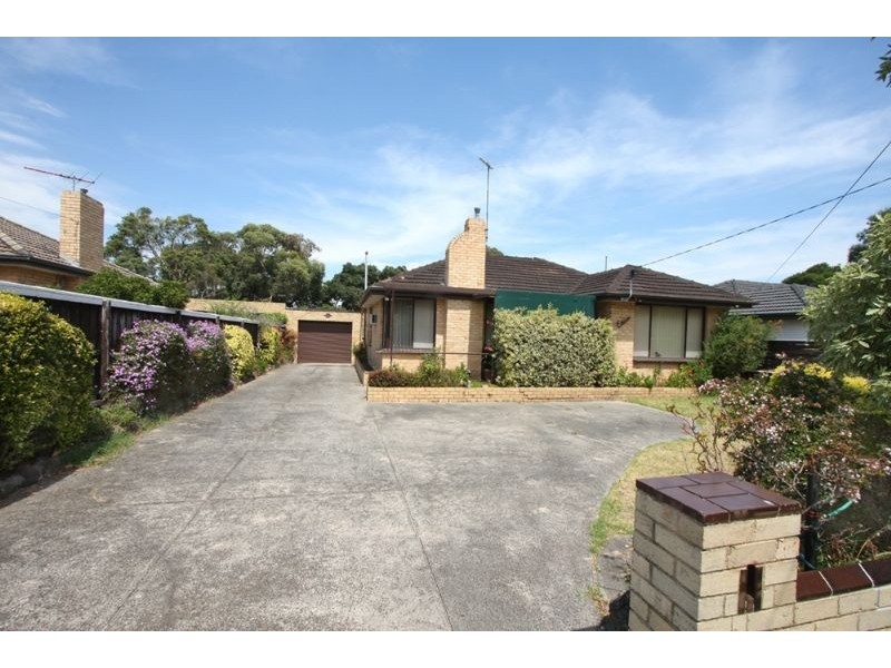 11 Alma Road, Parkdale VIC 3195