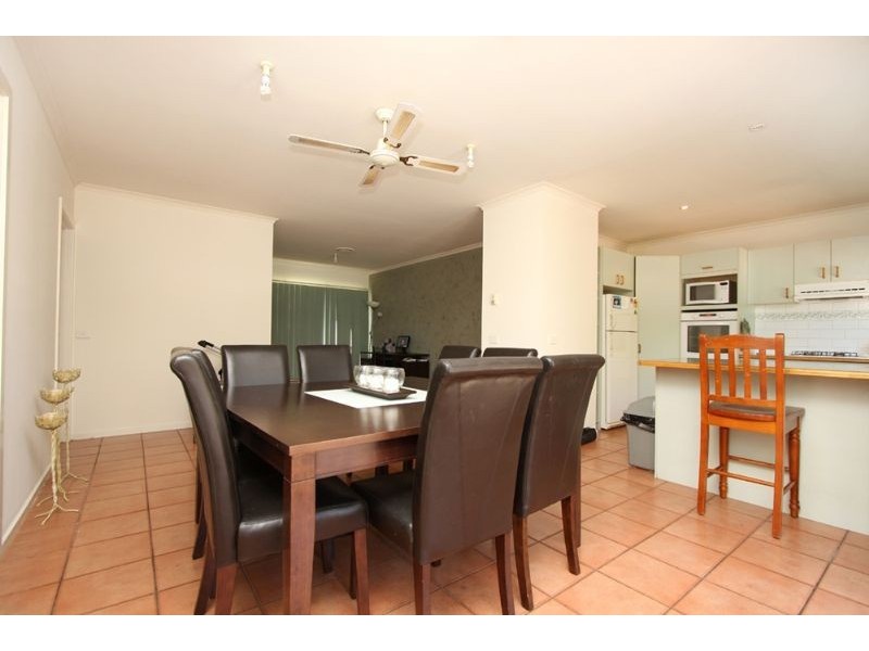 2 Snow Gum Place, Somerville VIC 3912