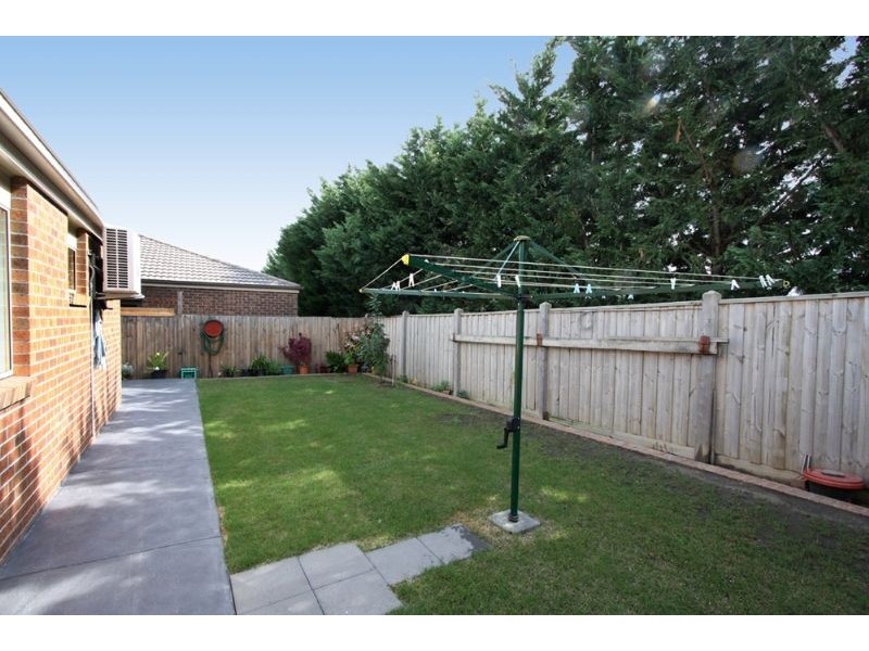 10 Mitch Court, Somerville VIC 3912
