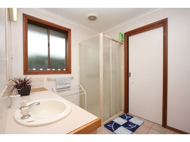 37  Clairmont Close, Somerville VIC 3912