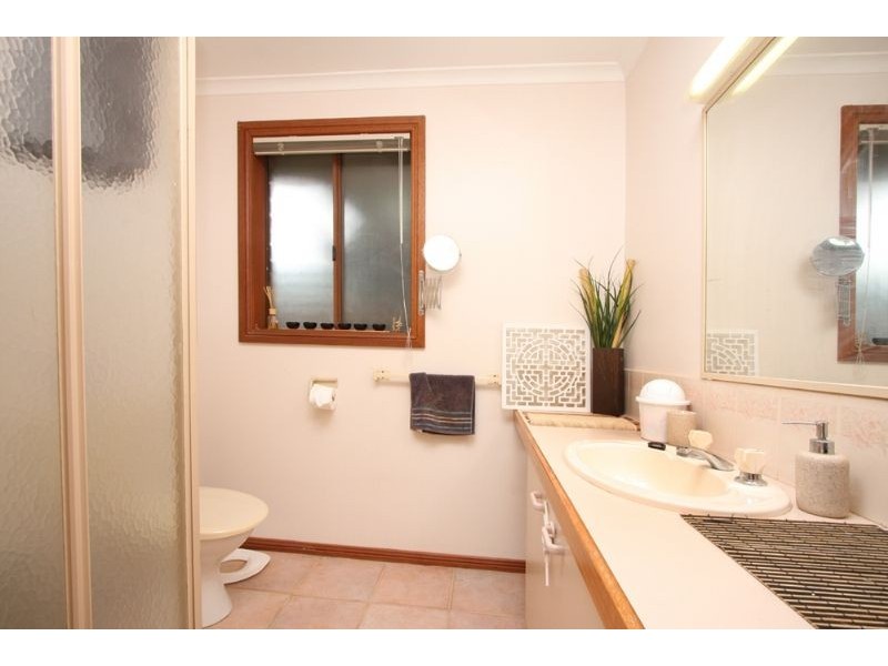37  Clairmont Close, Somerville VIC 3912