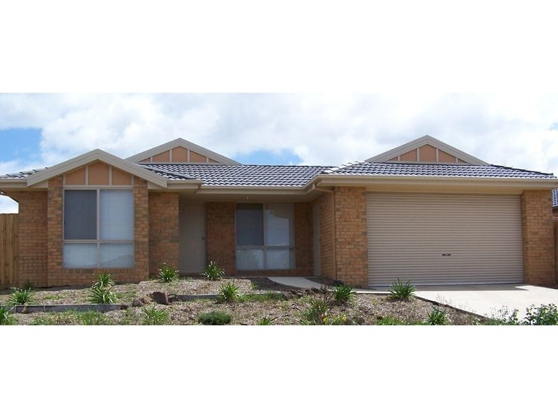 14 Spruce Drive, Hastings VIC 3915