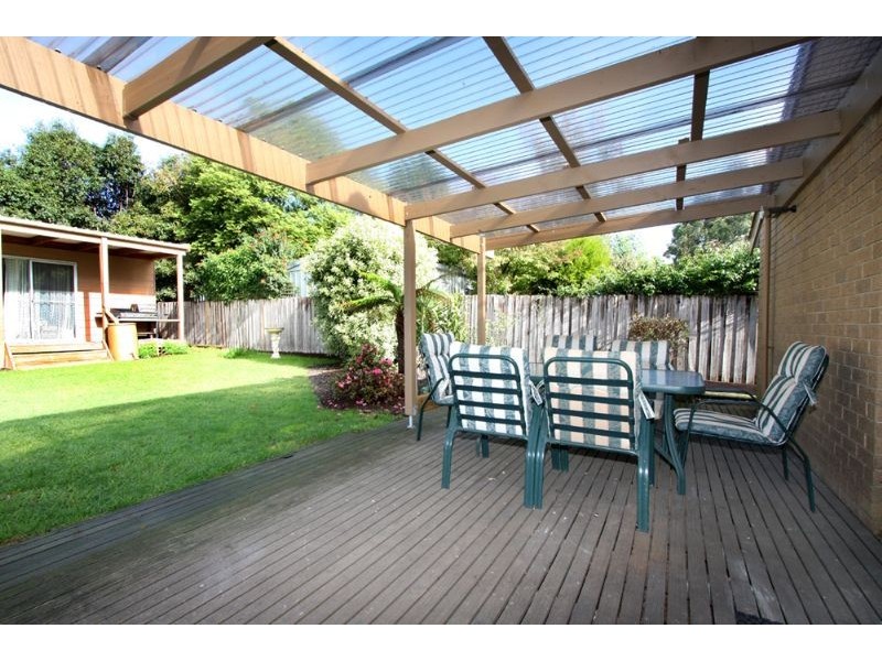 1 Colchester Court, Somerville VIC 3912