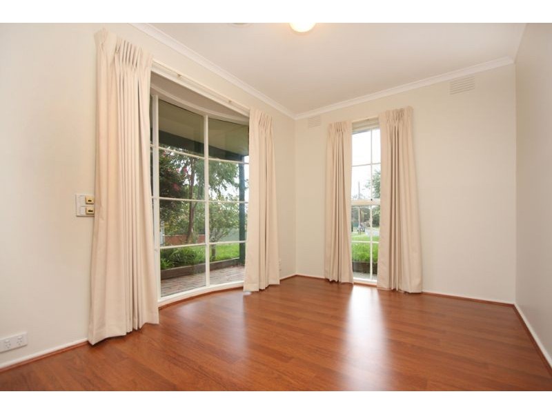 8 Jordan Street, Somerville VIC 3912