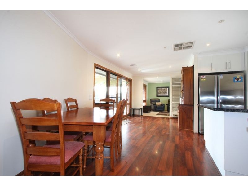 1 Seaton Court, Somerville VIC 3912