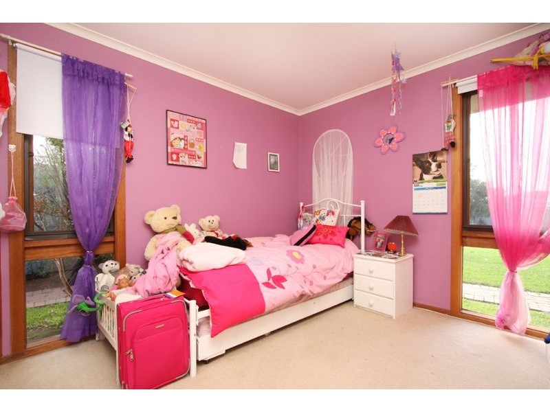 1 Seaton Court, Somerville VIC 3912