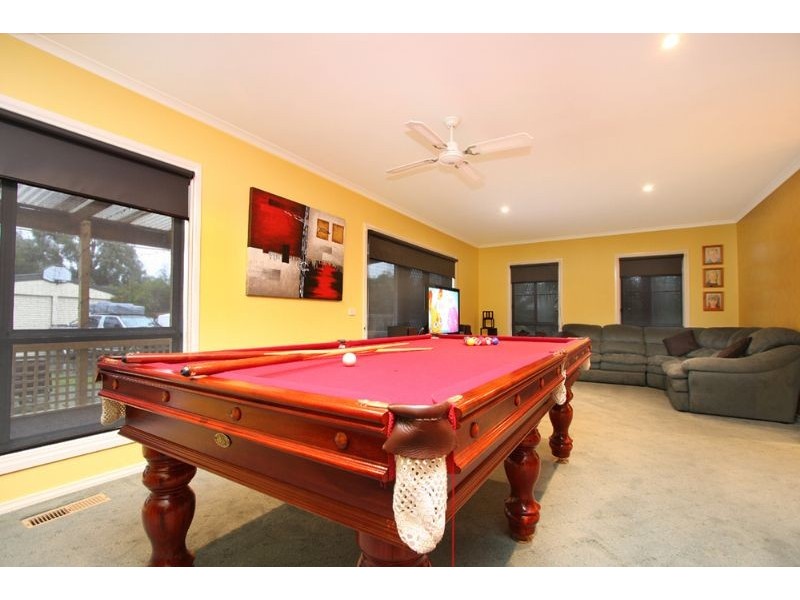 5 Eliza Place, Somerville VIC 3912