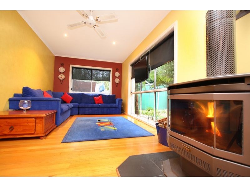 5 Eliza Place, Somerville VIC 3912