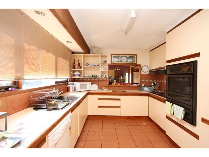 5 Westminster Court, Somerville VIC 3912