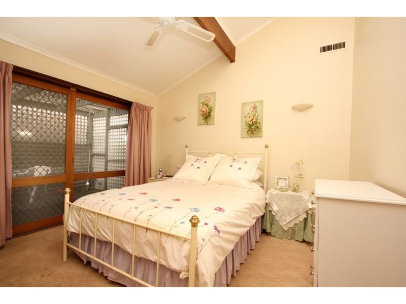 5 Westminster Court, Somerville VIC 3912