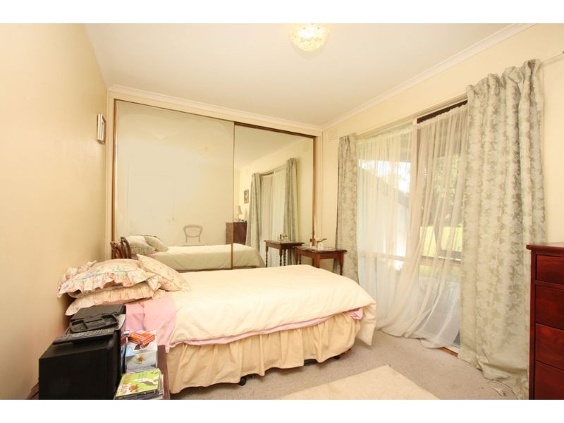 6 Westminster Court, Somerville VIC 3912