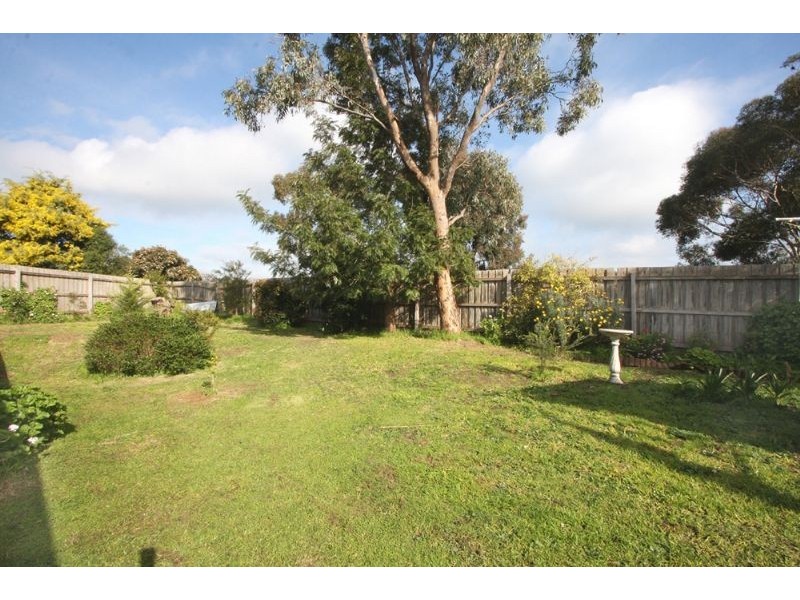 6 Westminster Court, Somerville VIC 3912