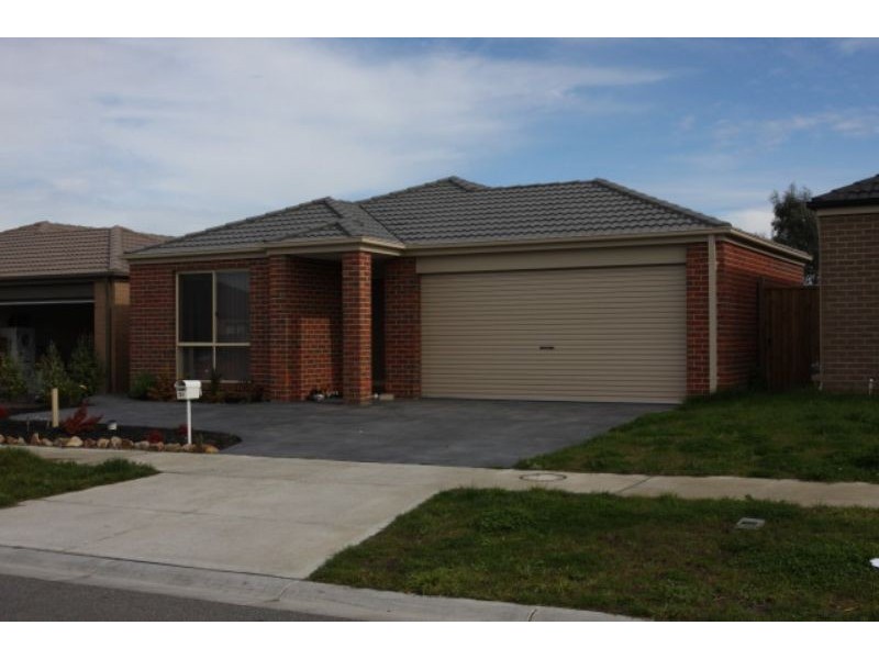 34 Bulga Wattle Cct, Lyndhurst VIC 3975