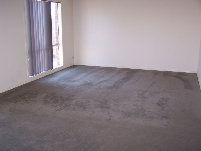 34 Bulga Wattle Cct, Lyndhurst VIC 3975