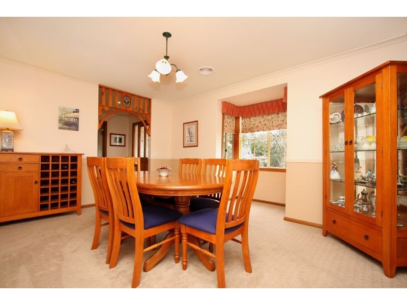 9 Swamp Gum Place, Somerville VIC 3912
