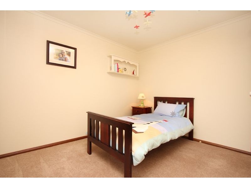 9 Swamp Gum Place, Somerville VIC 3912