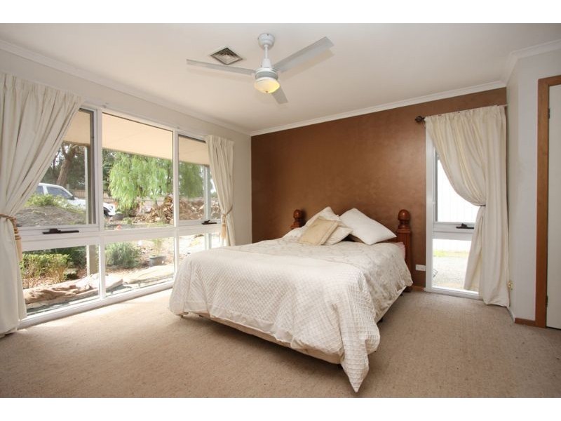 107 Bungower Rd, Somerville VIC 3912