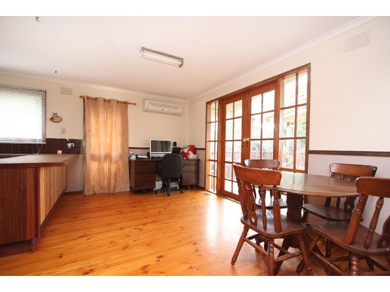 6 Rochester Rd, Somerville VIC 3912