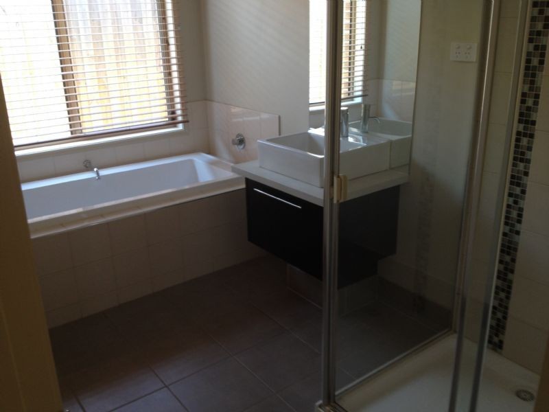 6 Mitch Court, Somerville VIC 3912