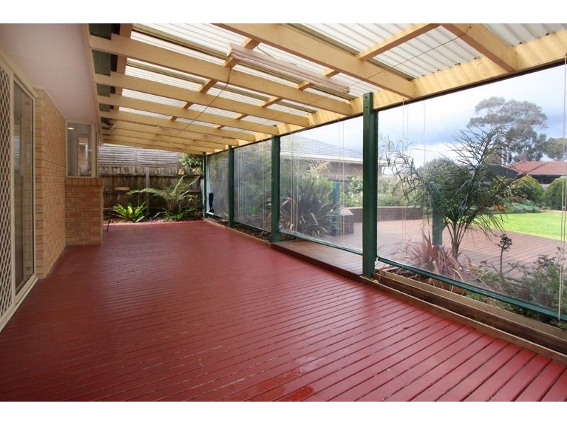 22 Madeleine Court, Somerville VIC 3912