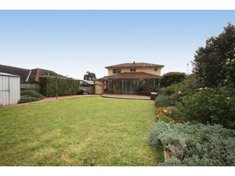 22 Madeleine Court, Somerville VIC 3912