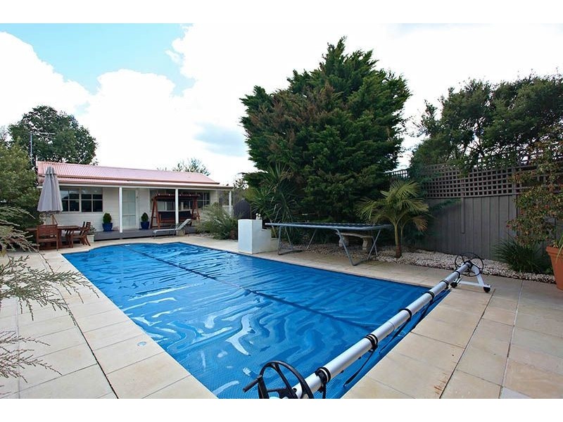 2 The Close, Somerville VIC 3912