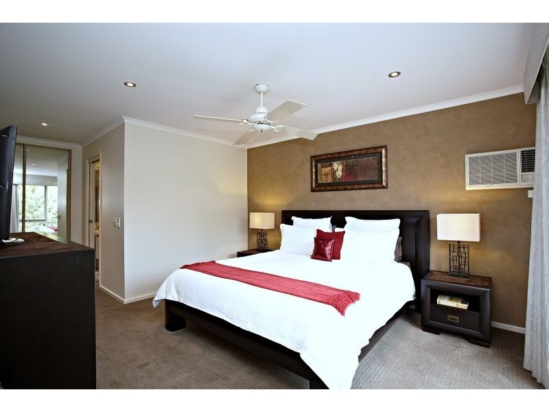 26 Stephens Place, Somerville VIC 3912