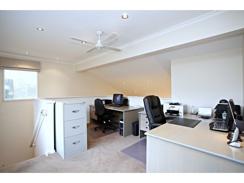 26 Stephens Place, Somerville VIC 3912