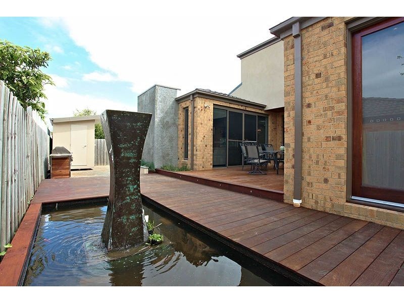 34 Petalnina Close, Somerville VIC 3912