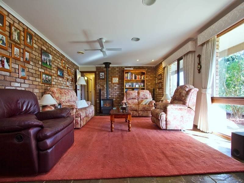 4 Barakee Drive, Somerville VIC 3912