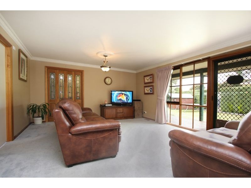 2 Miriam Court, Somerville VIC 3912