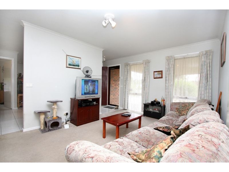 65 Clarendon Drive, Somerville VIC 3912