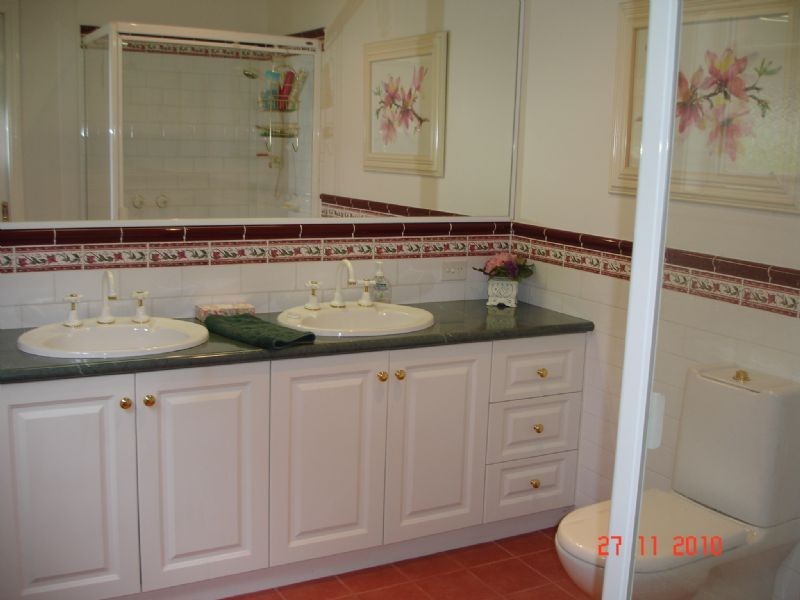 10 Island View Drive, Tyabb VIC 3913