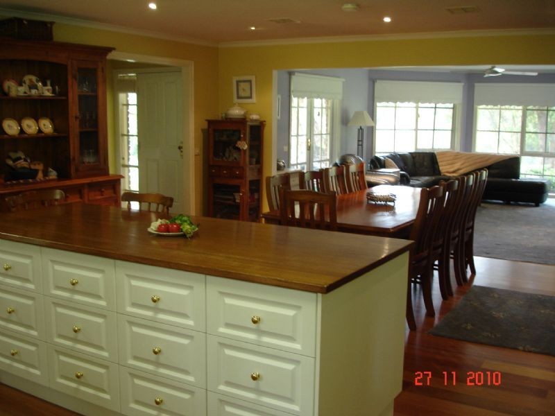 10 Island View Drive, Tyabb VIC 3913