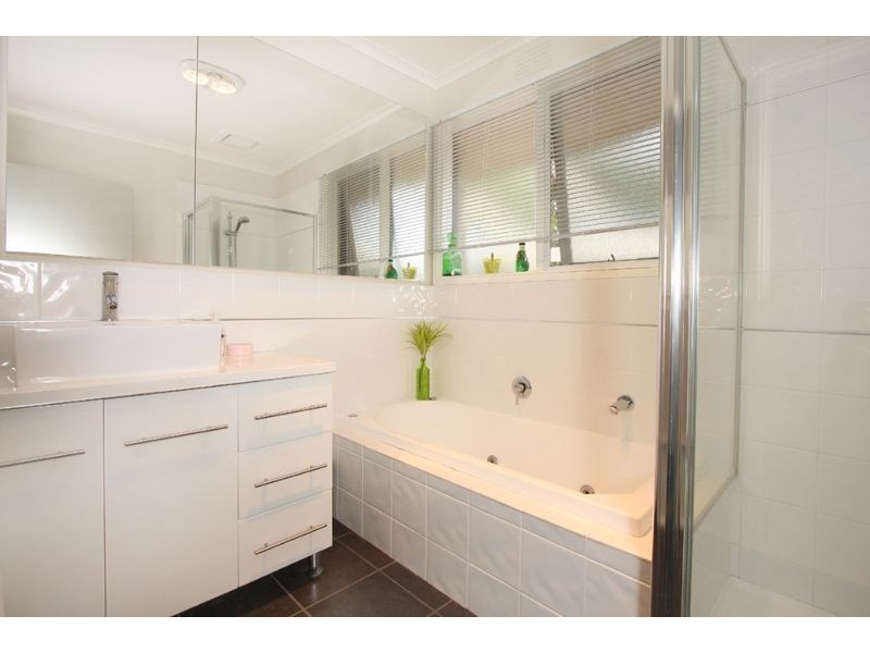 14 Craig Avenue, Tyabb VIC 3913