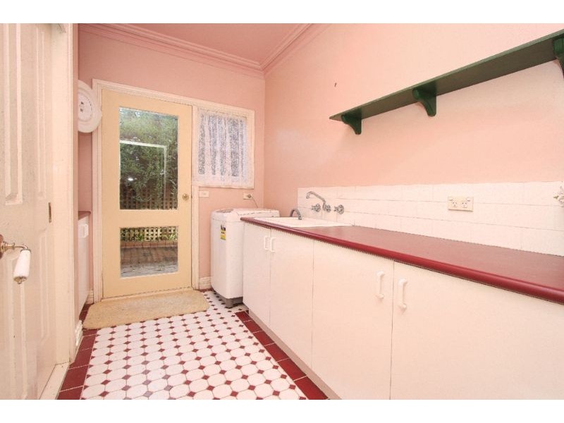 2 Cherry Close, Somerville VIC 3912