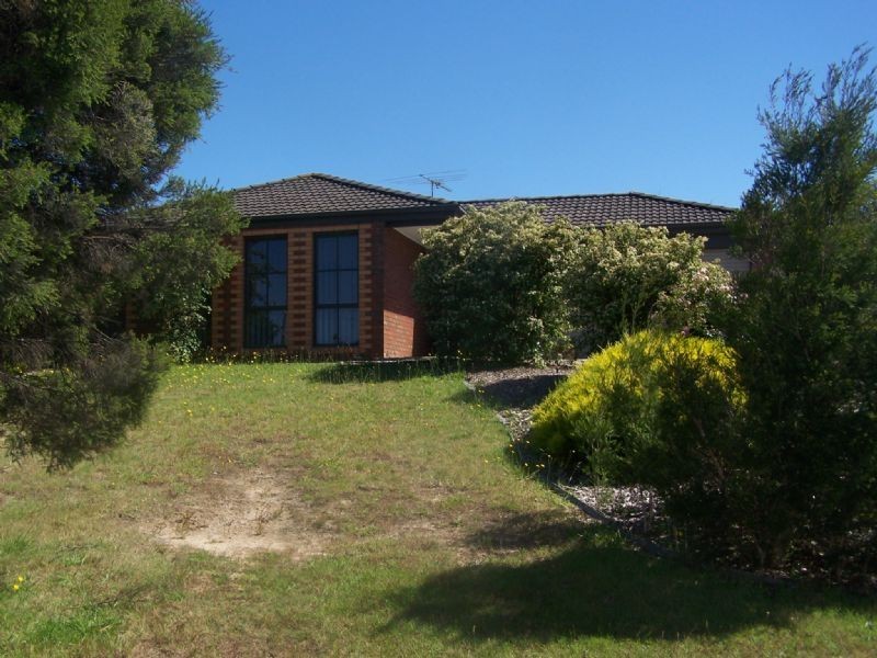 2 Briar Close, Somerville VIC 3912